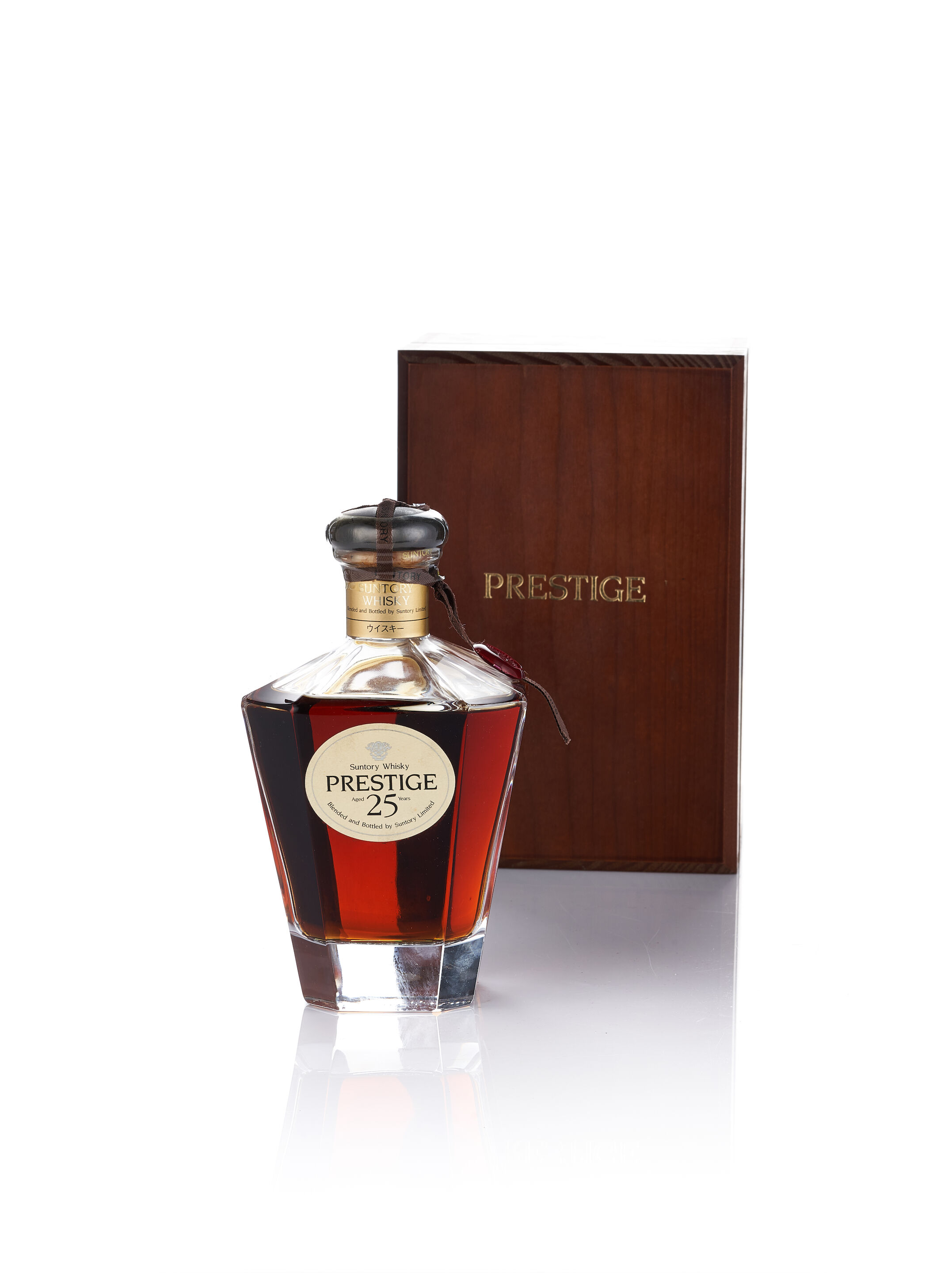 Bonhams : Suntory Prestige-25 year old